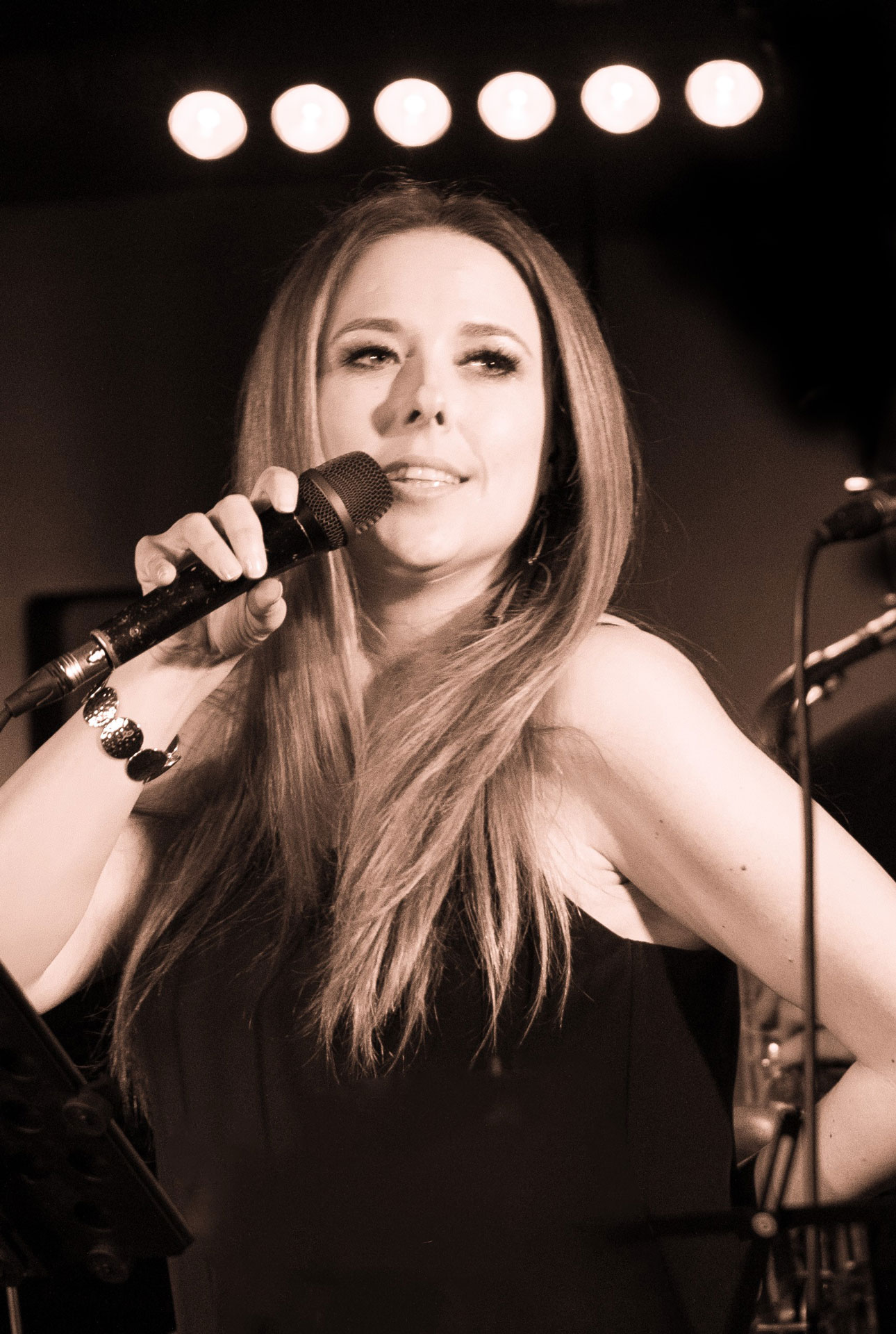 DEBBY BRACKNELL
